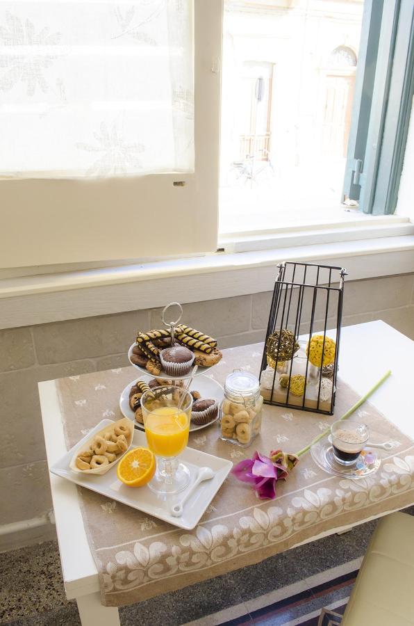 Ingrosso House Bed and Breakfast Lecce Exteriör bild
