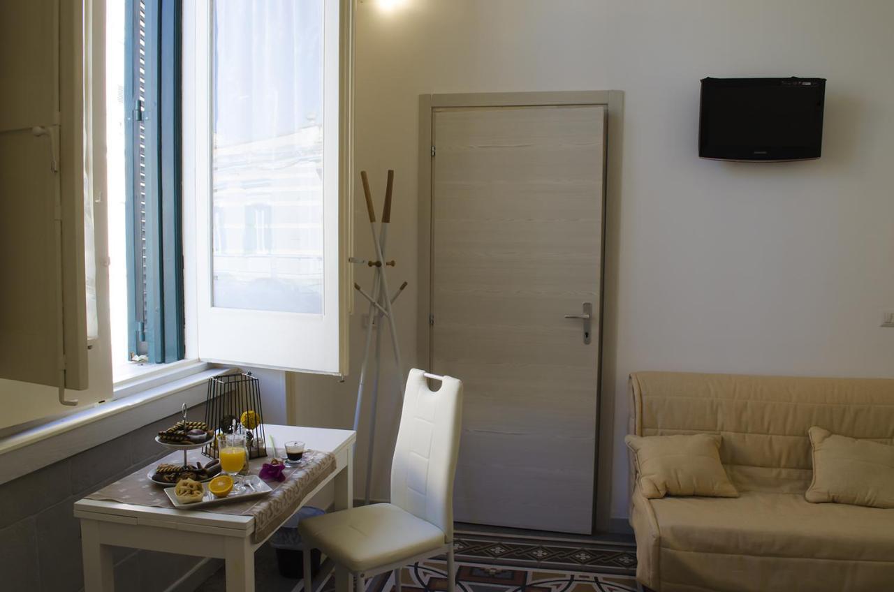 Ingrosso House Bed and Breakfast Lecce Exteriör bild