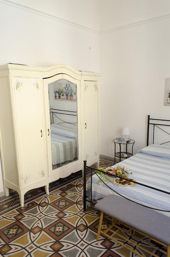 Ingrosso House Bed and Breakfast Lecce Exteriör bild